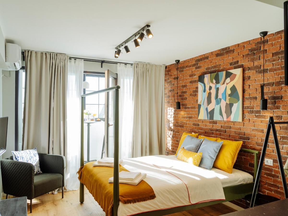 Les Charmes D'elisabeth Apartment *